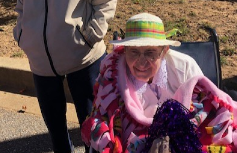 Sisters Pat Hogan and Josine Perez